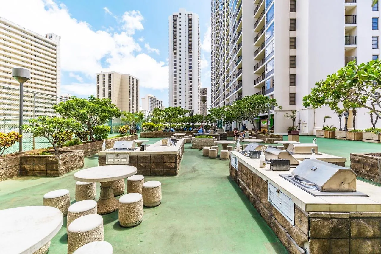 Diamond Head Views Retreat With Free Parking & Near Waikiki Beach! Honolulu Apartment