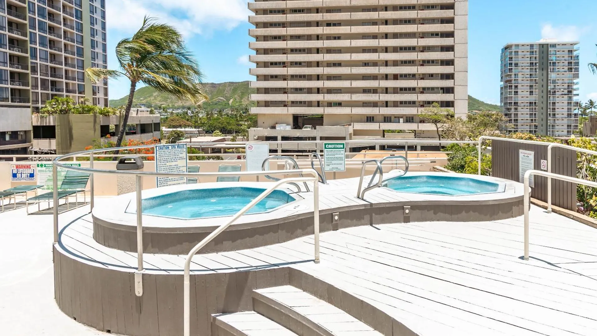 Diamond Head Views Retreat With Free Parking & Near Waikiki Beach! Honolulu Apartment