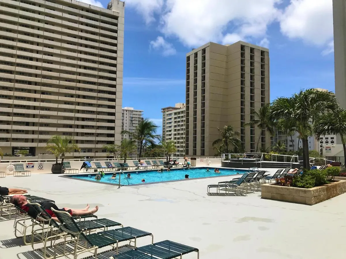 Diamond Head Views Retreat With Free Parking & Near Waikiki Beach! Honolulu Apartment