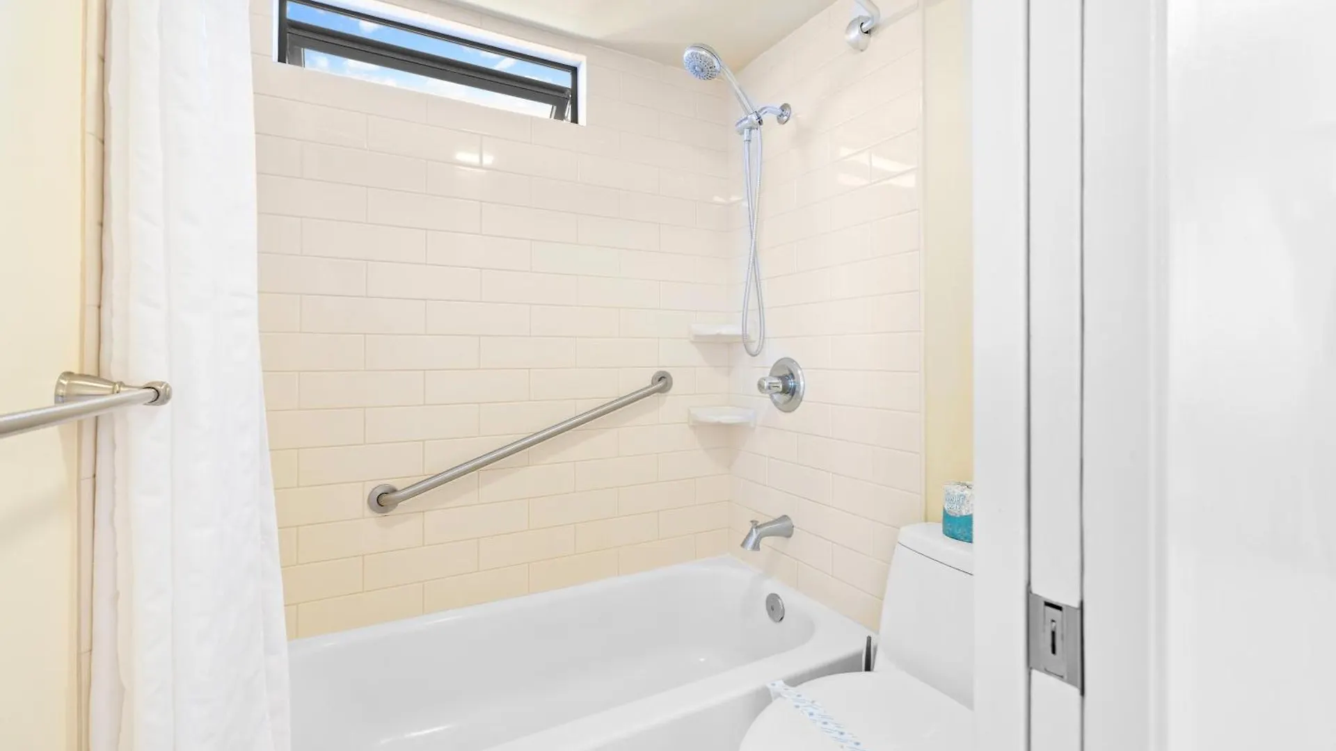 Diamond Head Views Retreat With Free Parking & Near Waikiki Beach! Honolulu United States